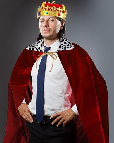 Cindeer 3 Pieces Men King Cape Costume Set Medieval King Robe Cape Gold Regal King Crown King Scepter for Carnival Mardi Gras Cosplay Halloween Dress Party in Kuwait