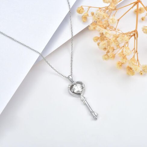WTIYM Moissanite Key Necklaces for Women 925 Sterling Silver 1 Carat Heart Key Pendant Christmas Birthday Anniversary Jewelry Gifts for Her Mom Wife Girlfriend Girls, 18+2Inch in Saudi Arabia