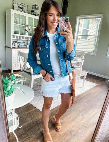 GRAPENT Women's Basic Button Down Long Sleeve Stretchy Jean Trucker Denim Jacket in Kuwait