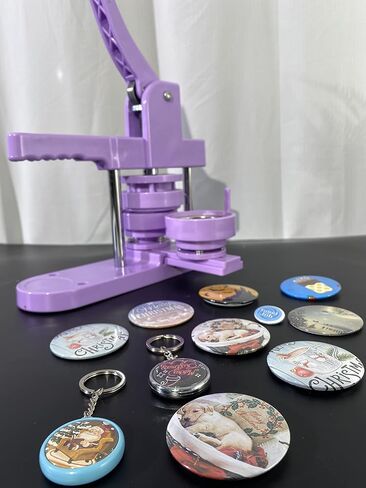 300 مجموعة Pinback + 50 مجموعة أزرار سلسلة المفاتيح + آلة صنع الأزرار 3 أحجام in Kuwait