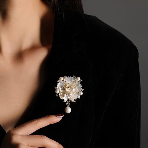 AILONMEI Floral Series Brooch Jewelry For Woman Fashion, Large Costume Broches & Pins Christmas Gift in Kuwait