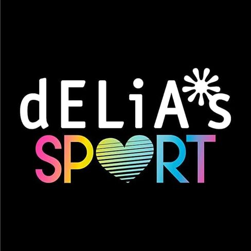 شورت نشط للفتيات من dELiA*s - 4 قطع من شورتات الدراجة مع عصابة رأس in Kuwait