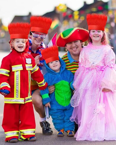 6 قطع من عصابة الرأس المشعرة وعصابة الرأس وإكسسوارات الشعر المستعار المجنون وديكورات الرأس للأطفال البالغين والنساء والرجال زي الحفلات (أحمر أبيض أزرق) in Kuwait