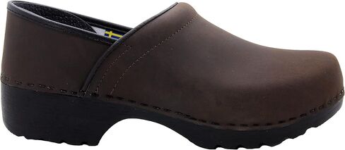 BJORK Swedish Comfort Men's Professional Leather Clogs in Kuwait