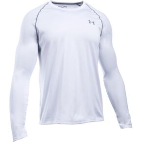تي شيرت رجالي بأكمام طويلة مطبوع عليه UUA Tech من Under Armour