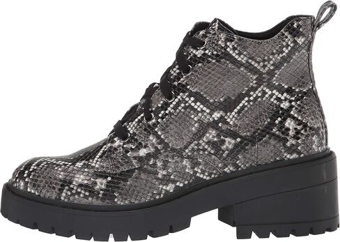 Skechers Women's Chunky Fashion Boot in Saudi Arabia