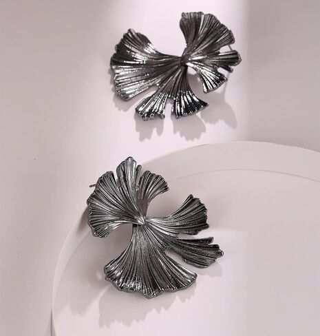 أقراط LOKLIFFAI Ginkgo Leaf Flower، حلق ذهبي هندسي للنساء والفتيات، تصميم عصري كبير مطلي بالذهب عيار 14 قيراط أقراط متدلية من Boho هدية مجوهرات in Kuwait