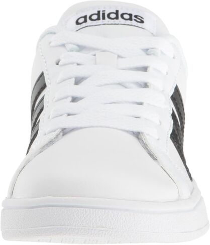 adidas Unisex-Child Advantage VS K-K Sneaker in Saudi Arabia