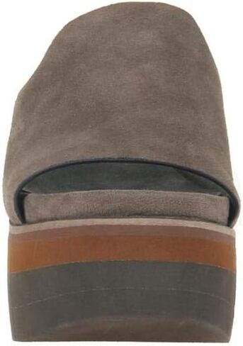 صنادل ذات نعل سميك للسيدات من Naked Feet in Kuwait