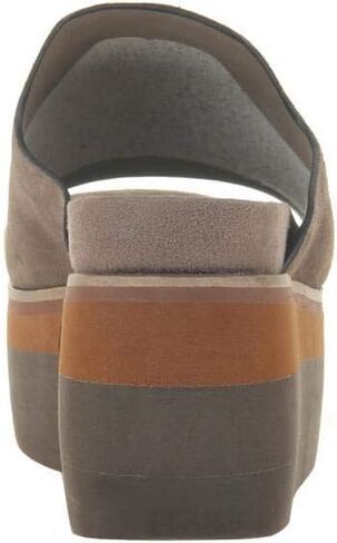 صنادل ذات نعل سميك للسيدات من Naked Feet in Kuwait