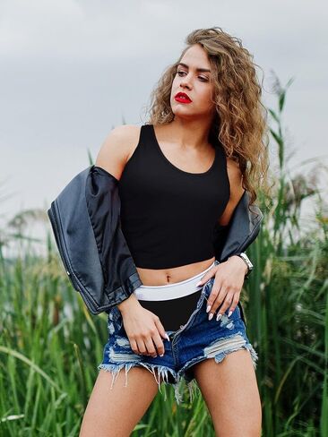 4 Pieces Women Basic Crop Tank Top Short Sleeveless Sports Crop Top in Kuwait