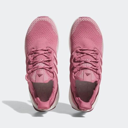 حذاء أديداس Ultraboost 1.0 للنساء in Kuwait
