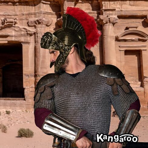 خوذة كانجارو جلاديتور باللون الذهبي - إكسسوار زي المحارب الروماني والإسبرطي والعصور الوسطى مع عمود من الريش الأحمر in Saudi Arabia