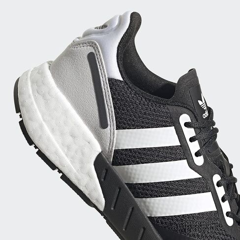 Adidas ZX 1K Boost (للأطفال الكبار) أسود/أبيض/أسود فضي معدني 4.5 للأطفال الكبار in Kuwait