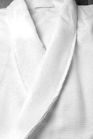رداء فندق MONARCH Chamois Microfiber Shawl - رداء حمام سبا ناعم خفيف الوزن ماص في السرو in Kuwait