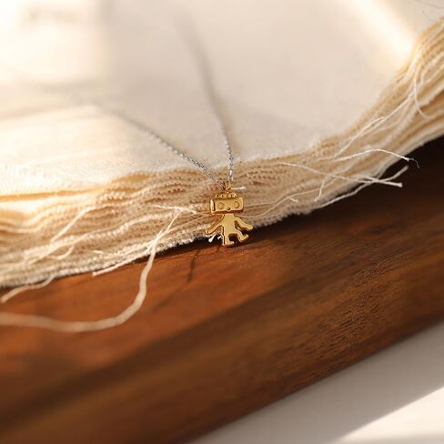 قلادة صغيرة بتصميم روبوت المشي من جيه اكس جي اكس بي، سلسلة من التيتانيوم الصلب المطلي بالذهب عيار 18 قيراط، مجوهرات تحافظ على اللون، 16، زنك، زركونيا مكعب, الزنك, مكعب زركونيا in Kuwait