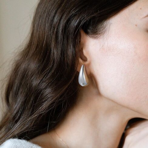 Gold Earrings for Women Girls, 14K Gold Plated Lightweight Gold Hoop Earrings Hypoallergenic Gold Earrings for Women Trendy Fashion Jewelry Gifts for Women Girls in Kuwait