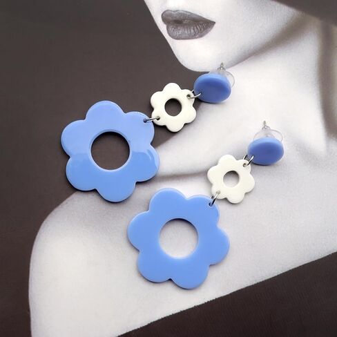 Acrylic Flower Earrings for Women,Double Daisy Drop Earrings,Resin Flowers Floral Earrings for Girl Teens Y2k Yellow White Flowers 60/70s Earrings in Saudi Arabia