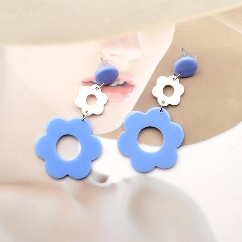 Acrylic Flower Earrings for Women,Double Daisy Drop Earrings,Resin Flowers Floral Earrings for Girl Teens Y2k Yellow White Flowers 60/70s Earrings in Saudi Arabia