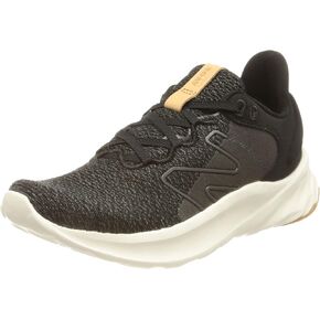 حذاء رياضي نسائي جديد من الفوم Roav V2 من New Balance in Kuwait