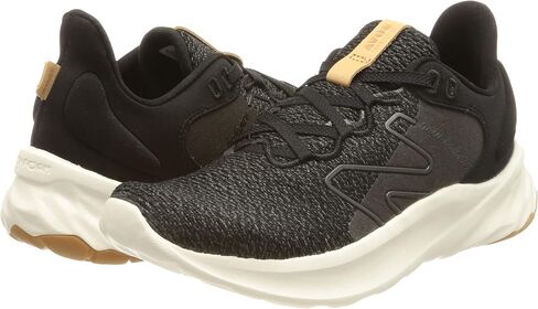 حذاء رياضي نسائي جديد من الفوم Roav V2 من New Balance in Kuwait
