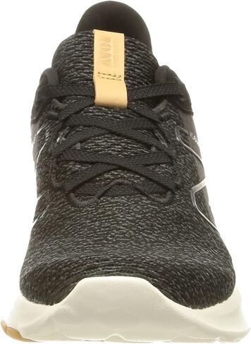 حذاء رياضي نسائي جديد من الفوم Roav V2 من New Balance in Kuwait