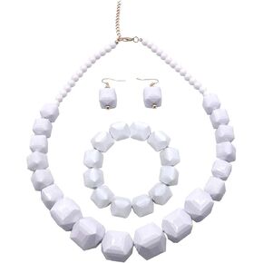 White Beads Necklace, Costume Jewelry For Women Strand Necklaces, Acrylic African Beaded Necklace Chunky Statement, Halloween Necklaces in Saudi Arabia