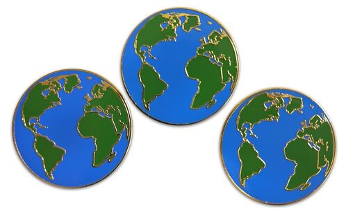 مجموعة دبوس طية صدر السترة ودبوس قبعة وربطة عنق من Novel Merk Earth Day Planet مع ظهر بمقبض in Kuwait