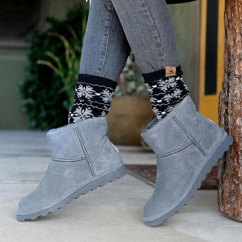 BEARPAW نسائي اليسا الوان متعدده | بوت الكاحل للنساء | حذاء سهل الارتداء للنساء | حذاء شتوي مريح in Kuwait