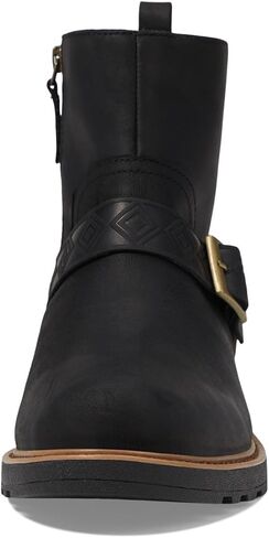 Teva Women's Rowena Buckle in Saudi Arabia
