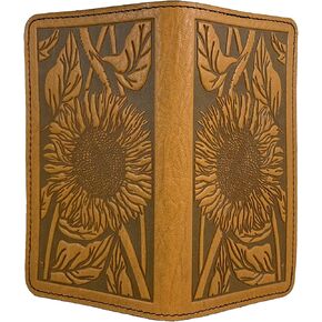 غطاء كتاب شيكات من الجلد الأصلي منقوش عليه عباد الشمس من Oberon، مقاس 9.95 × 16.51 سم، لون الآذريون، مصنوع في الولايات المتحدة الأمريكية in Kuwait