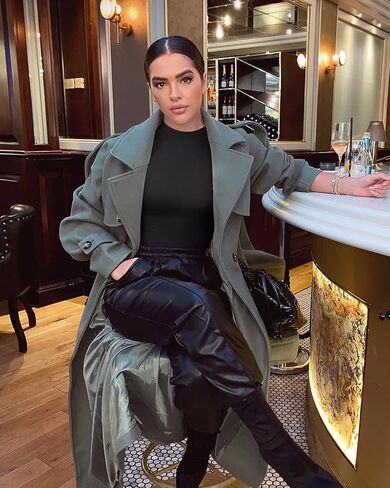 OQQ Womens 3 Piece Long Sleeve Tops Crew Neck Stretch Fitted Underscrubs Layer Tee Shirts Tops in Kuwait