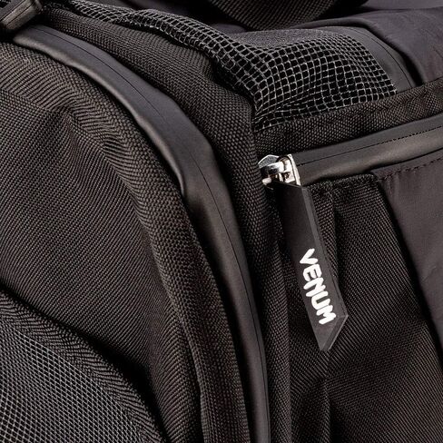 حقائب رياضية Venum Trainer Lite Evo in Kuwait