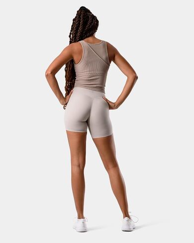 Kamo Fitness Featherlite Enhance 6" Women's Biker Shorts, Hidden Scrunch, No Front Seam, Soft, Lightweight, Butt-Lifting Yoga in Kuwait