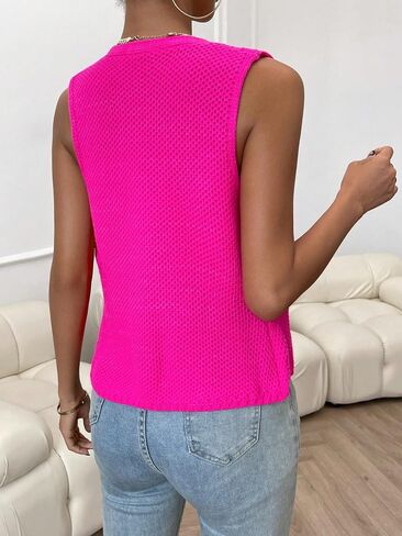سترة نسائية كاجوال من SweatyRocks برقبة على شكل حرف V وأزرار سفلية بدون أكمام in Saudi Arabia