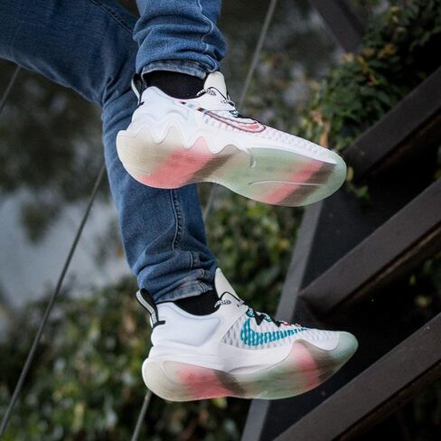 Nike Giannis Immortality أبيض/أسود شفاف DH4470 100 مقاس رجالي 9 in Saudi Arabia
