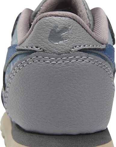 Reebok Unisex-Child Classic Leather Sneaker in Saudi Arabia
