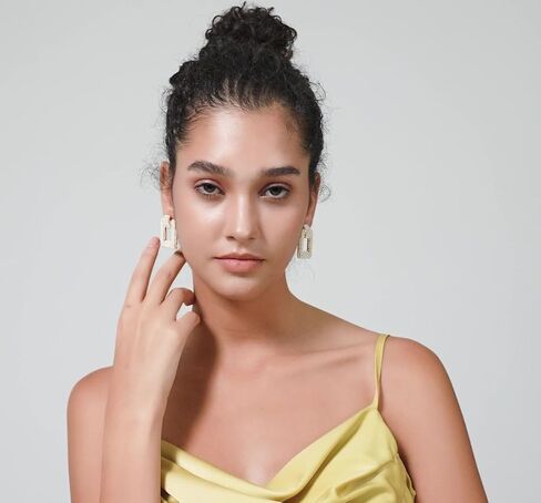 Pearl Drop Earrings for Women 18K Plated Real Gold S925 Sterling Silver Posts Cluster Pearl Dangle Chunky Earring Statement Geometric Earrings in Kuwait