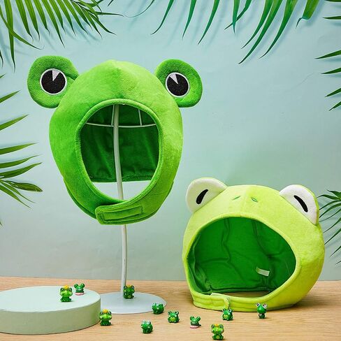 Geyoga 2 Pieces Cute Plush Frog Hat Green Frog Scarf Cap Earflap Soft Fabric Frog Hat Winter Warm Ski Hat Full Headgear for Women, Men, Novelty Party Dress up Cosplay Costume Photo Props Present in Saudi Arabia