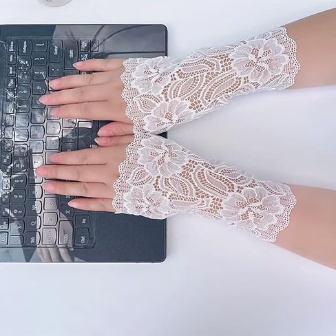 CENAST Women's Short Lace Gloves Fingerless for Driving Wedding Wrist Length Bridal Prom Gloves in Saudi Arabia