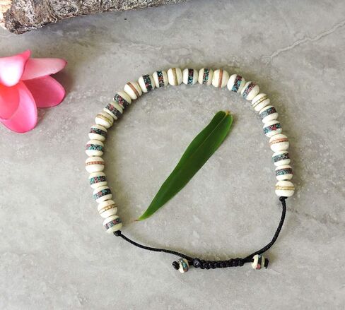 سوار مالا طبي مدمج للصلاة التبتية واليوجا واليوجا قابل للتعديل من خرز صلاة التبت للتأمل مع اختيارات متعددة من الالوان (ابيض), One Size, النحاس in Kuwait