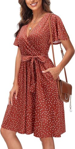 فستان نسائي من LAISHEN برقبة على شكل V وأكمام قصيرة مزين بالزهور فساتين صيفية غير رسمية بحزام مع جيوب 2023 in Kuwait