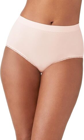 Wacoal Women's B-Smooth Brief Panty in Saudi Arabia