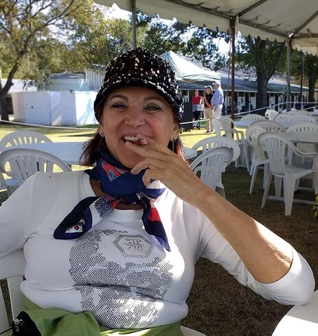 قبعة بيسبول نسائية لامعة من الترتر، قبعة بيسبول لامعة من الترتر، قبعة بيسبول مرصعة بالترتر للنساء، قبعة رياضية براقة للنساء، قبعة رياضية بلون اسود، مقاس واحد, أسود, مقاس واحد in Kuwait