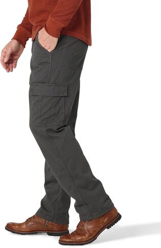 سراويل Wrangler Authentics الرجالية الكلاسيكية الطويلة والكبيرة من نسيج مضلع مريح للجيب in Kuwait