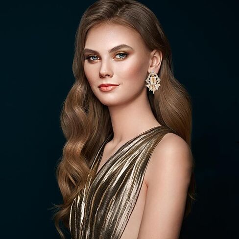 Vintage Rhinestone Drop Dangle Earrings Big Crystal Cluster Statement Earring Art Deco Costume Jewelry for Women in Saudi Arabia