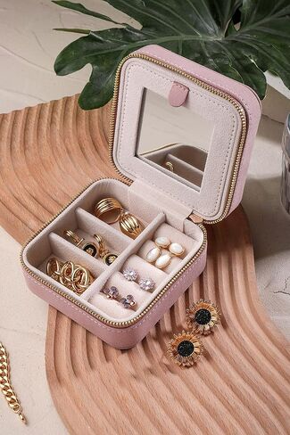 S.Leaf Mothers Day Gifts Travel Jewelry Organizer Travel Jewelry Boxes for Women Small Jewelry Travel Case Box Portable Travel Jewelry Case Jewelry Organizer Travel Case Mini Jewelry Travel Case in Kuwait