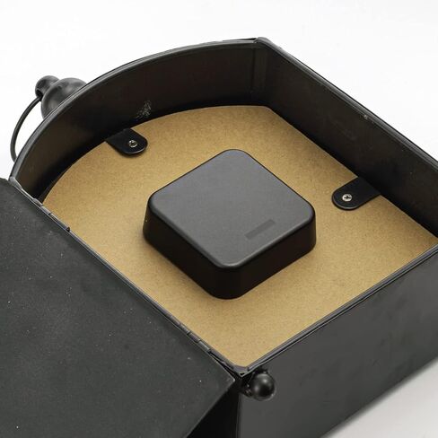 ساعة حائط رترو صغيرة بتصميم عتيق، ساعة مكتب انيقة معدنية انيقة للرفوف وديكور المكتب وديكور الحائط والطاولة in Kuwait