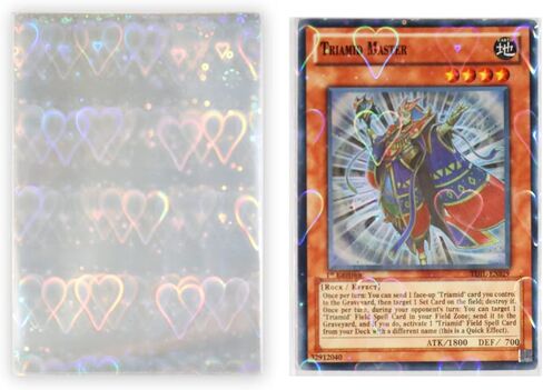 100 قطعة من أكمام البطاقات الوامضة بالليزر، أغلفة قلوب لامعة Kpop Photocard (58 × 89 مم، قلوب) in Kuwait