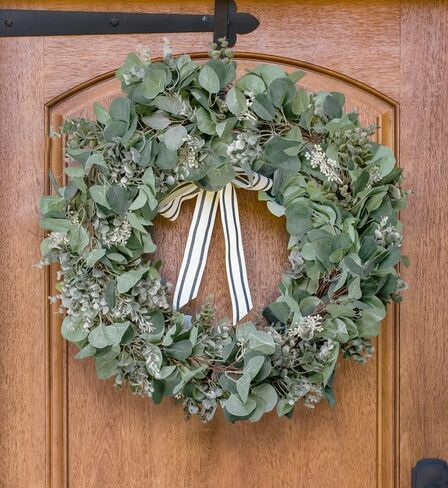 Ouddy Decor Eucalyptus Garland 6.56 Ft Lush Silver Dollar Eucalyptus Leaves Boxwood Artificial Faux Greenery Garland Vines for Baby Shower Wedding Party Table Runner Home Mantle Decor, Champagne in Kuwait